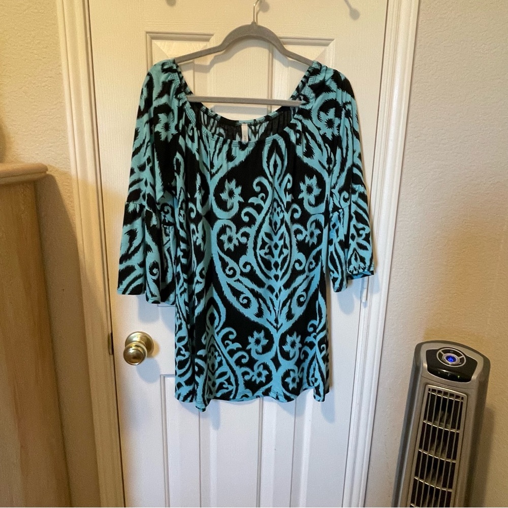 Cezanne Black and Blue Asymmetrical 3/4 Sleeve Tunic or Mini Dress